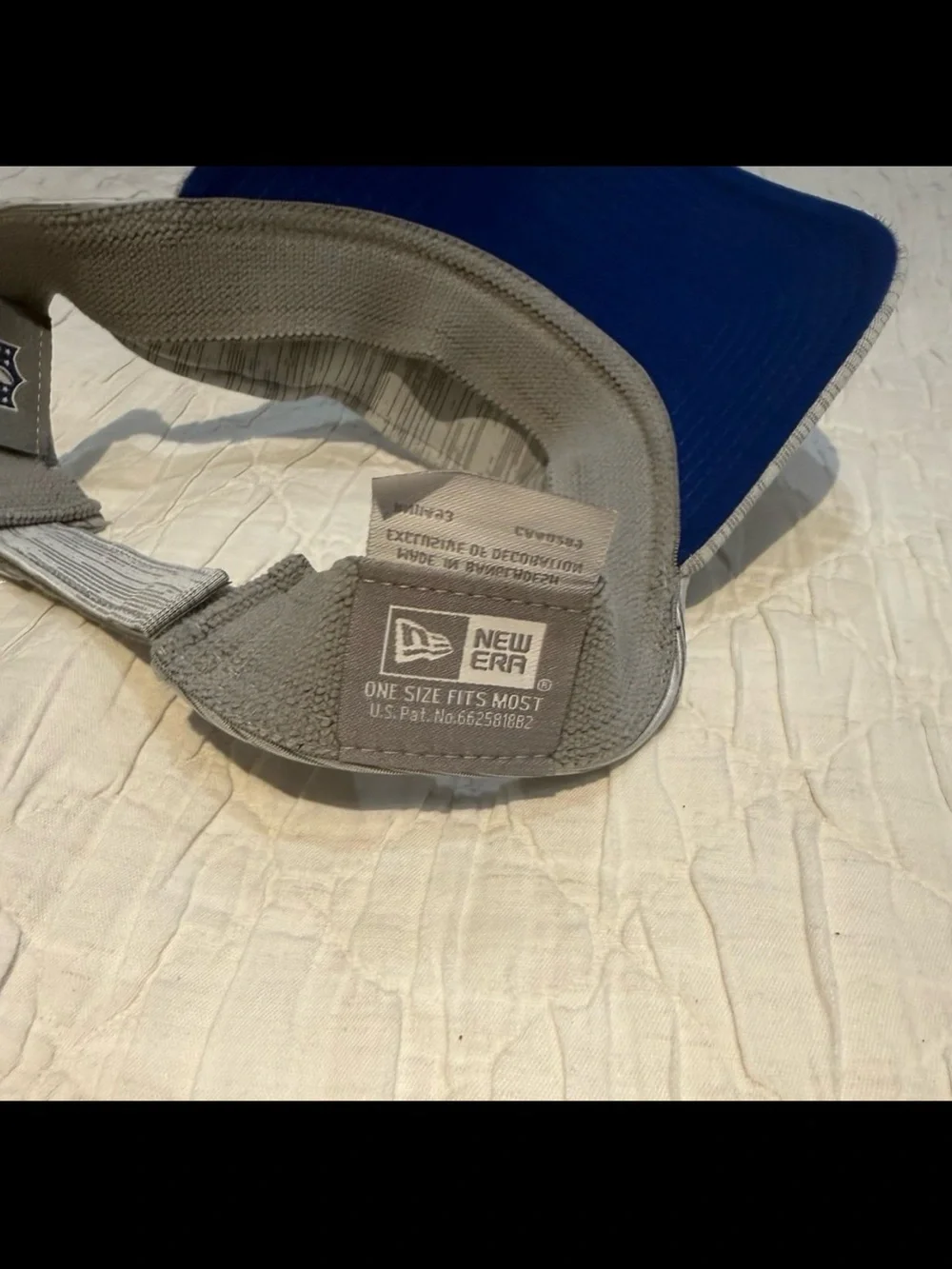 NFL New York Giants New Era brand adjustable visor in excellent condition